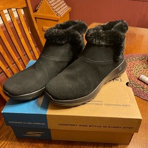 Sketchers On-the-go Bundle up shoes